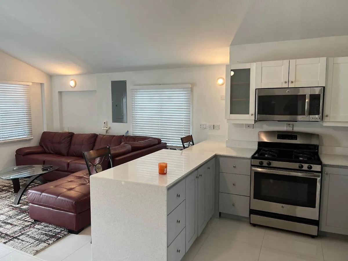 פאלמאות' Joy Estate Rooftop Pool N View Unit #1 ג'מייקה